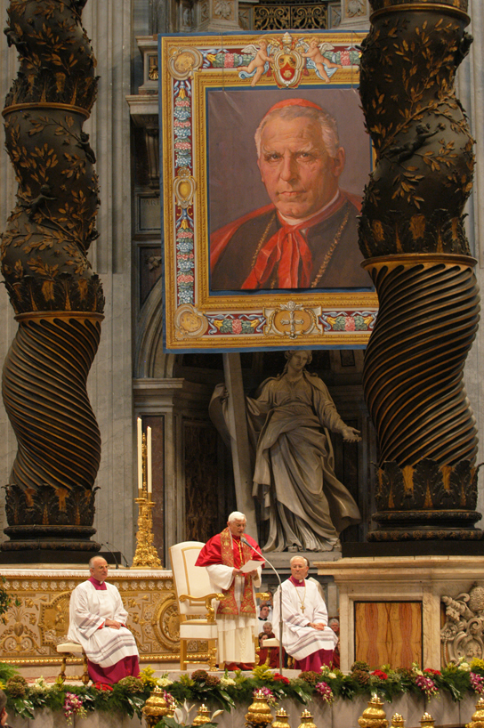 Papst Benedikt XVI. bei der Seligsprechung Galens