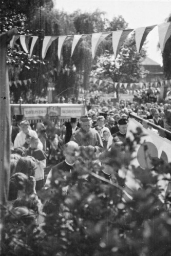 galen clemens august185