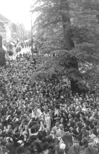 15 cavg menschenmenge