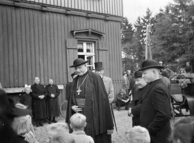 galen clemens august252