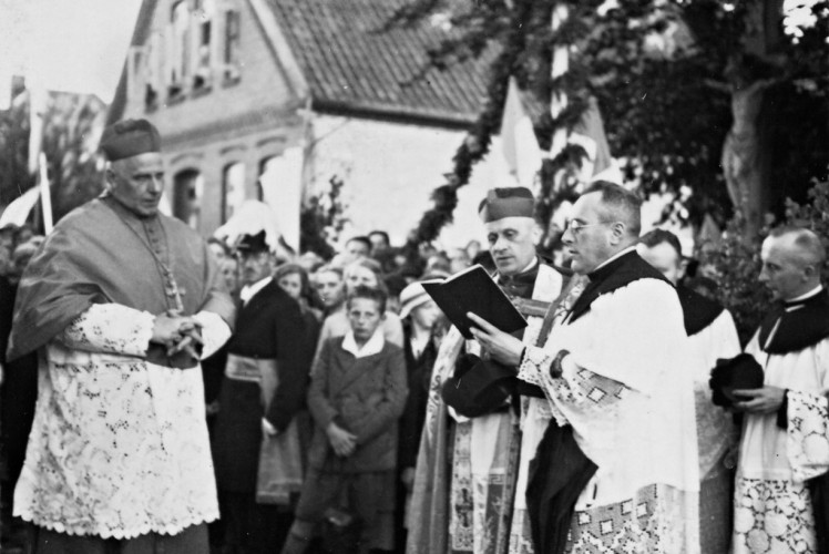 galen clemens august