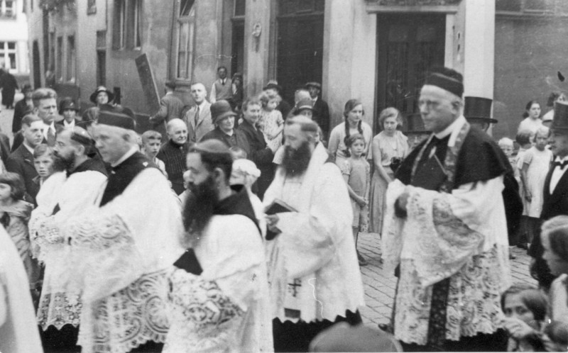 galen clemens august