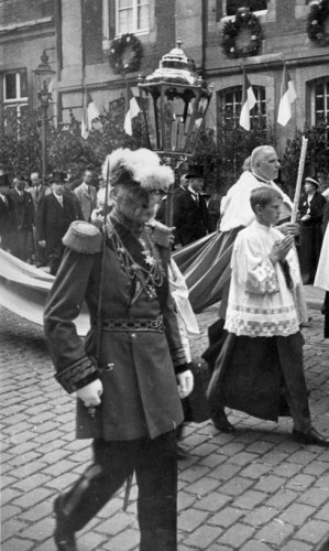 galen clemens august