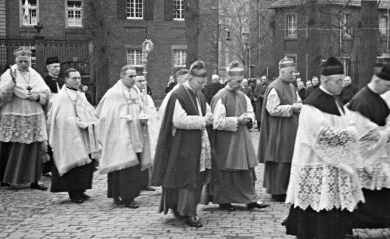 galen clemens august